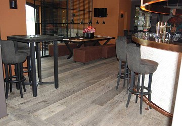 preview image oak planks